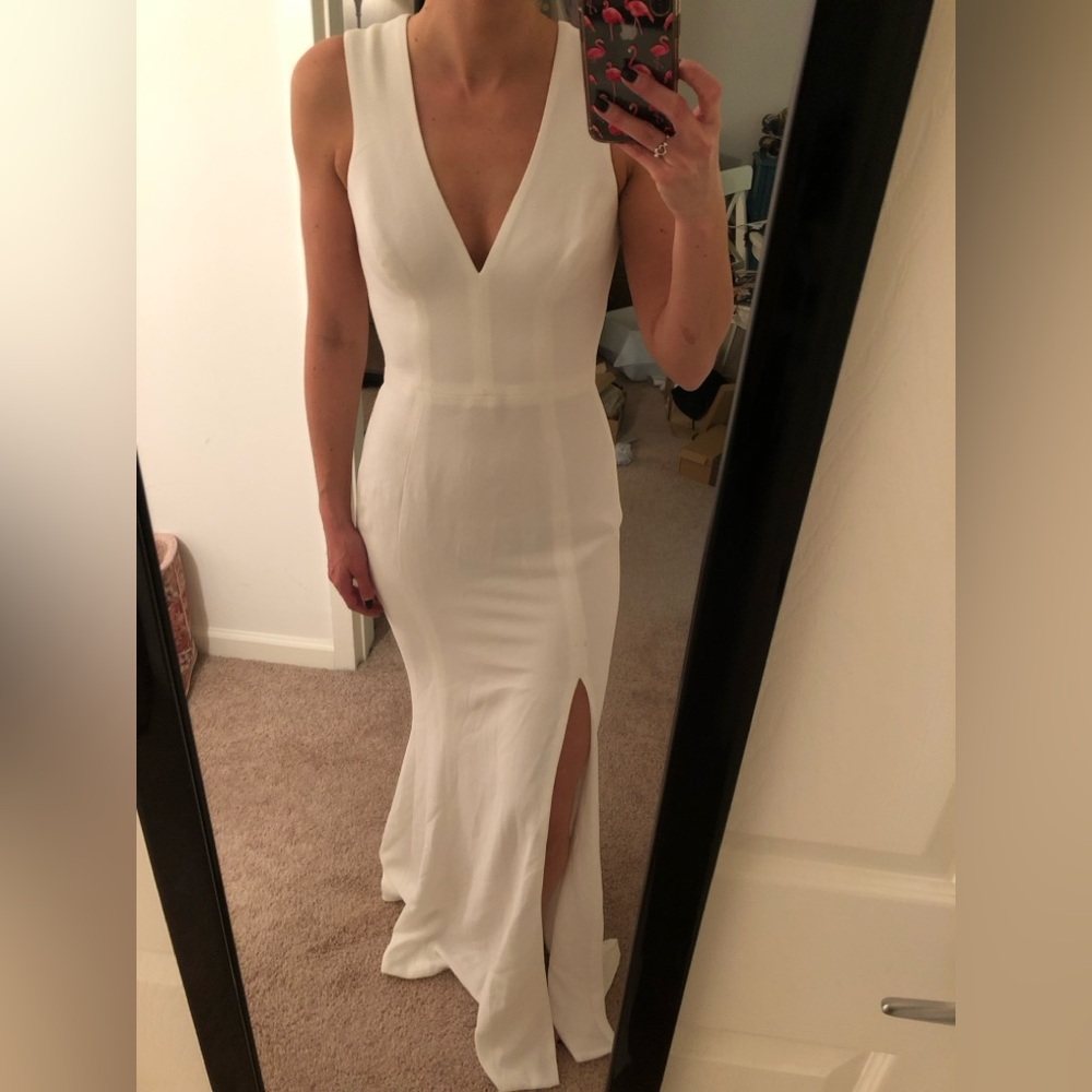 Dress the Population - fit and flare with thigh slit in size small. White.